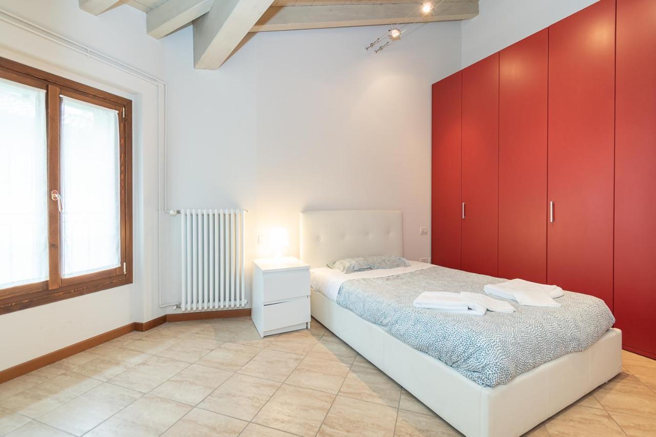 Trilocale Rua Sovera 85 - F&L Aparment Brescia Zewnętrze zdjęcie