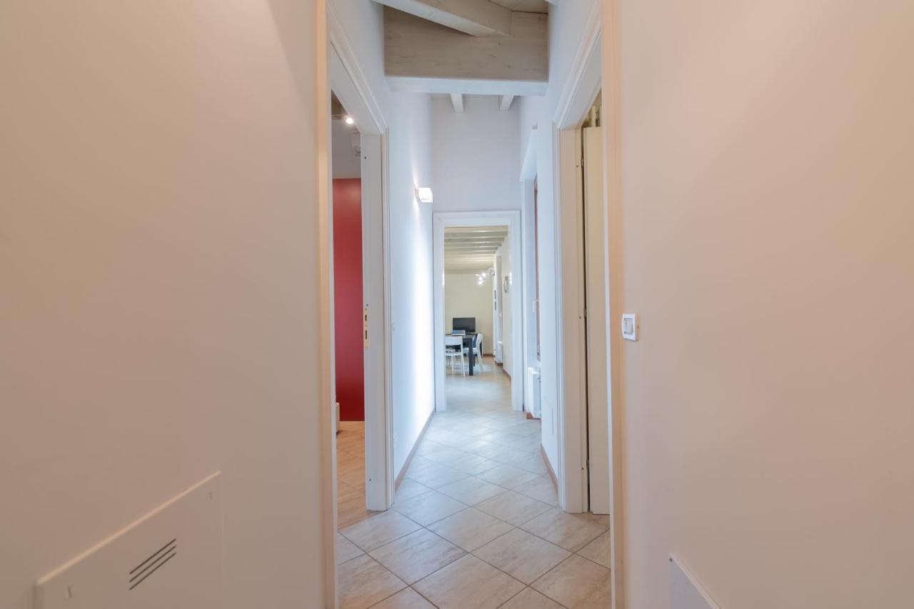 Trilocale Rua Sovera 85 - F&L Aparment Brescia Zewnętrze zdjęcie